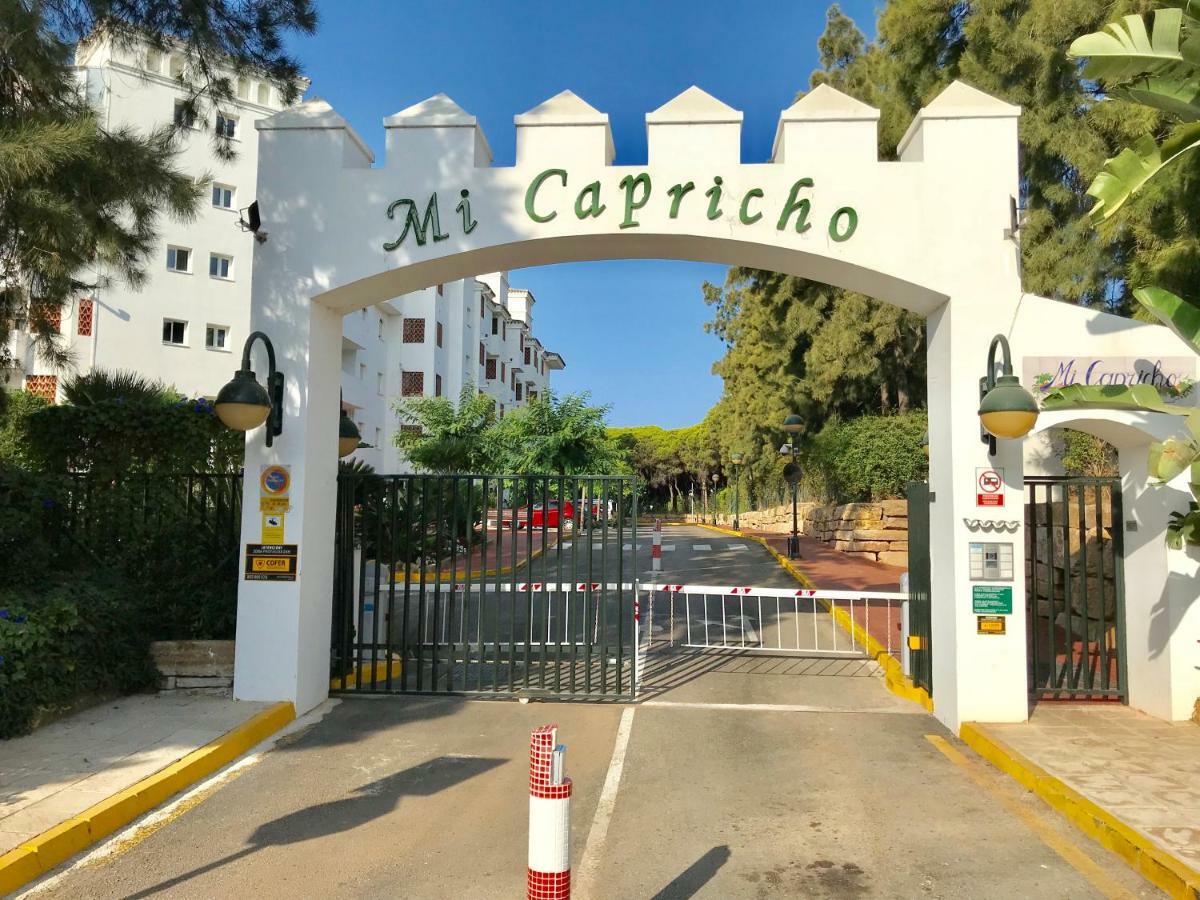 Mi Capricho, Beachfront, Grownfloor, Private Garden & Terrace Sitio de Calahonda Exterior photo
